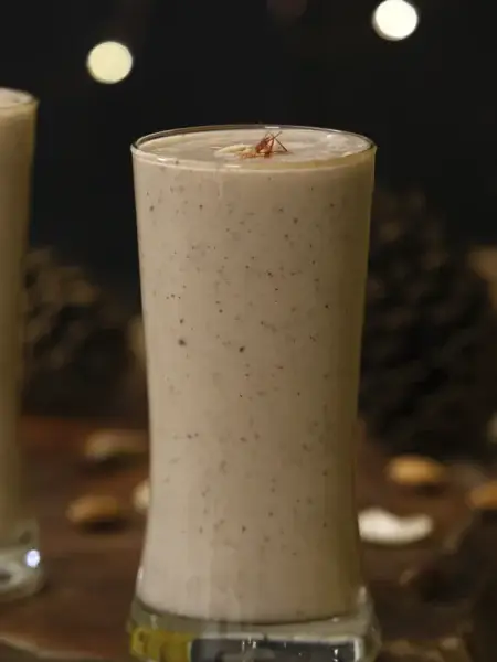 Banana Dates Milkshake