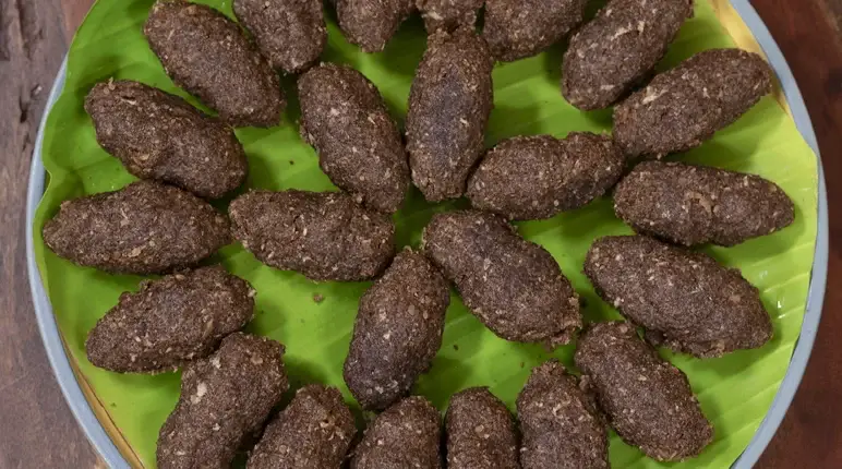 Ragi Kozhukattai 4 Ragi Kozhukattai