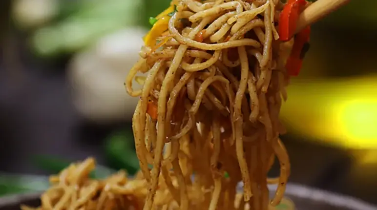 Chili Garlic Noodles 10 Chilli garlic Noodles