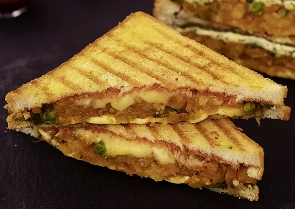 Spicy Aloo Sandwich 3 Spicy Aloo Sandwich