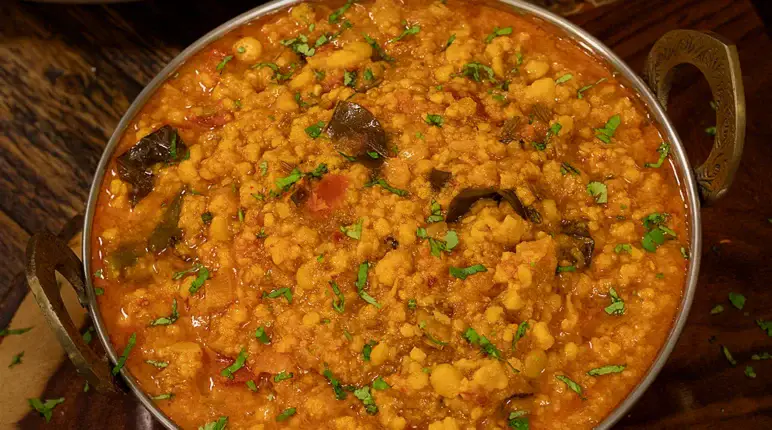 Vada Curry