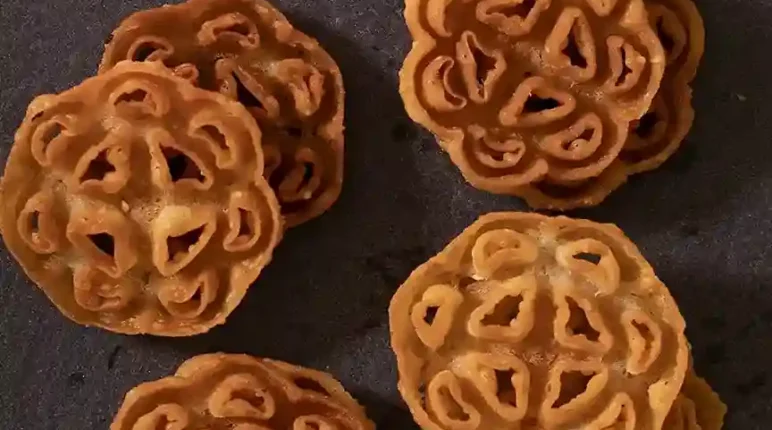 eggless rose cookies (achu murukku)