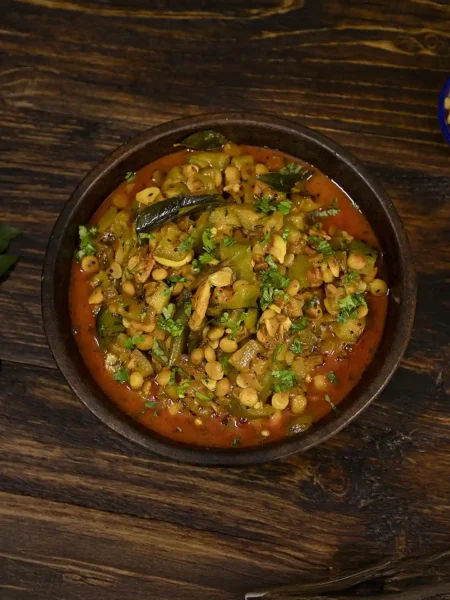 Ridge Gourd Curry