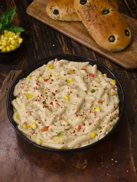 White Sauce pasta