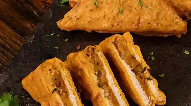 Bread Pakoda 6 Bread Pakoda