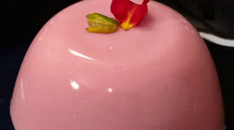 Rose Pudding